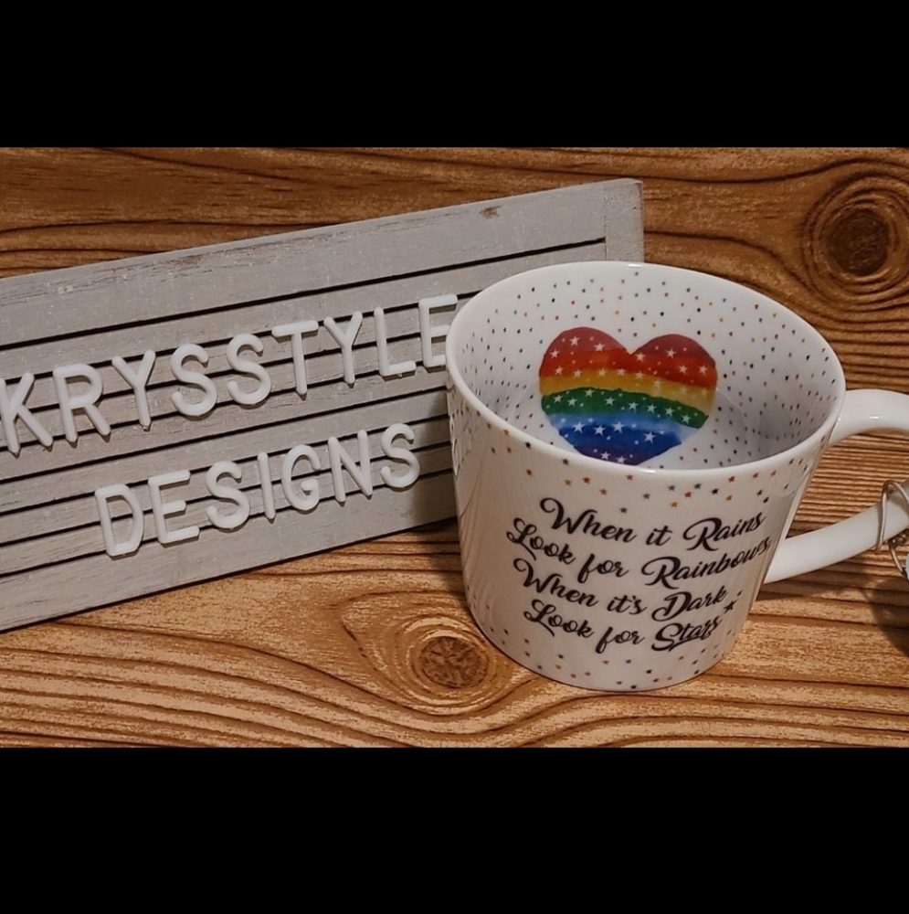When it Rains Look for Rainbows When it's Dark Look for Stars Coffee Mug